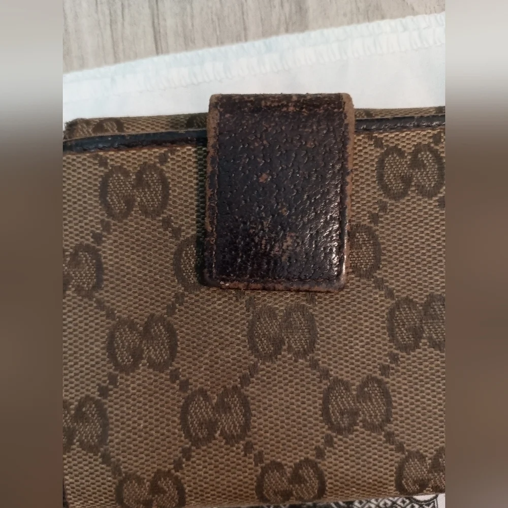 GUCCI GG Beige Canvas With Brn Leather Coin Purse Clutch/Wallet